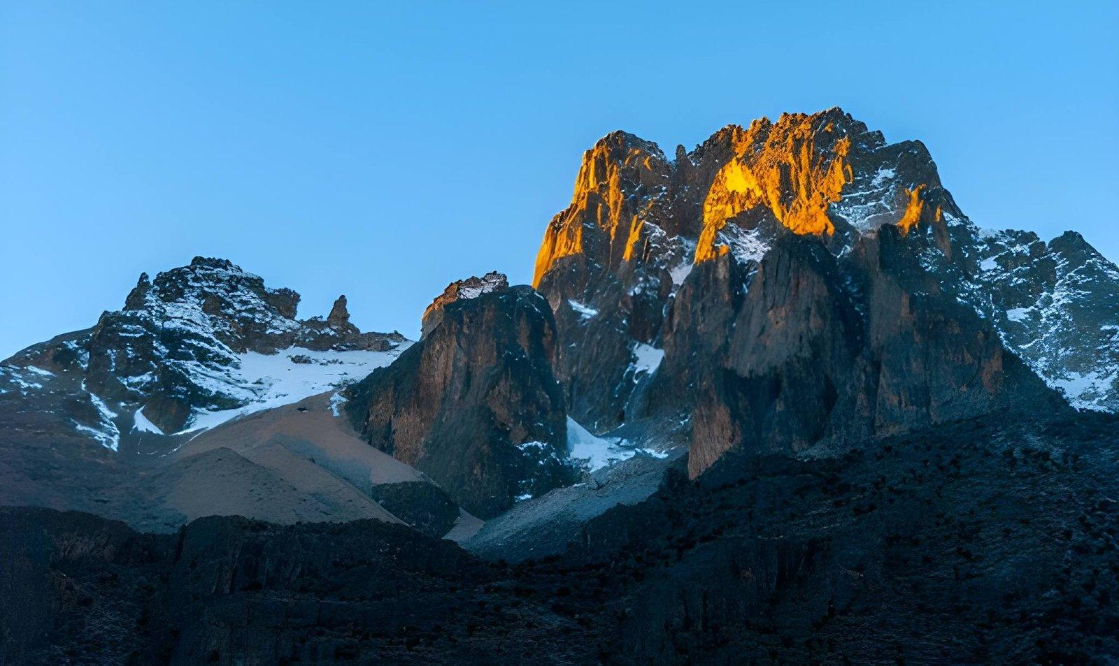 Wild Eagle Trails, Luxury Tours  6 Days Mount Kenya Climb Sirimon Naro Moru Route